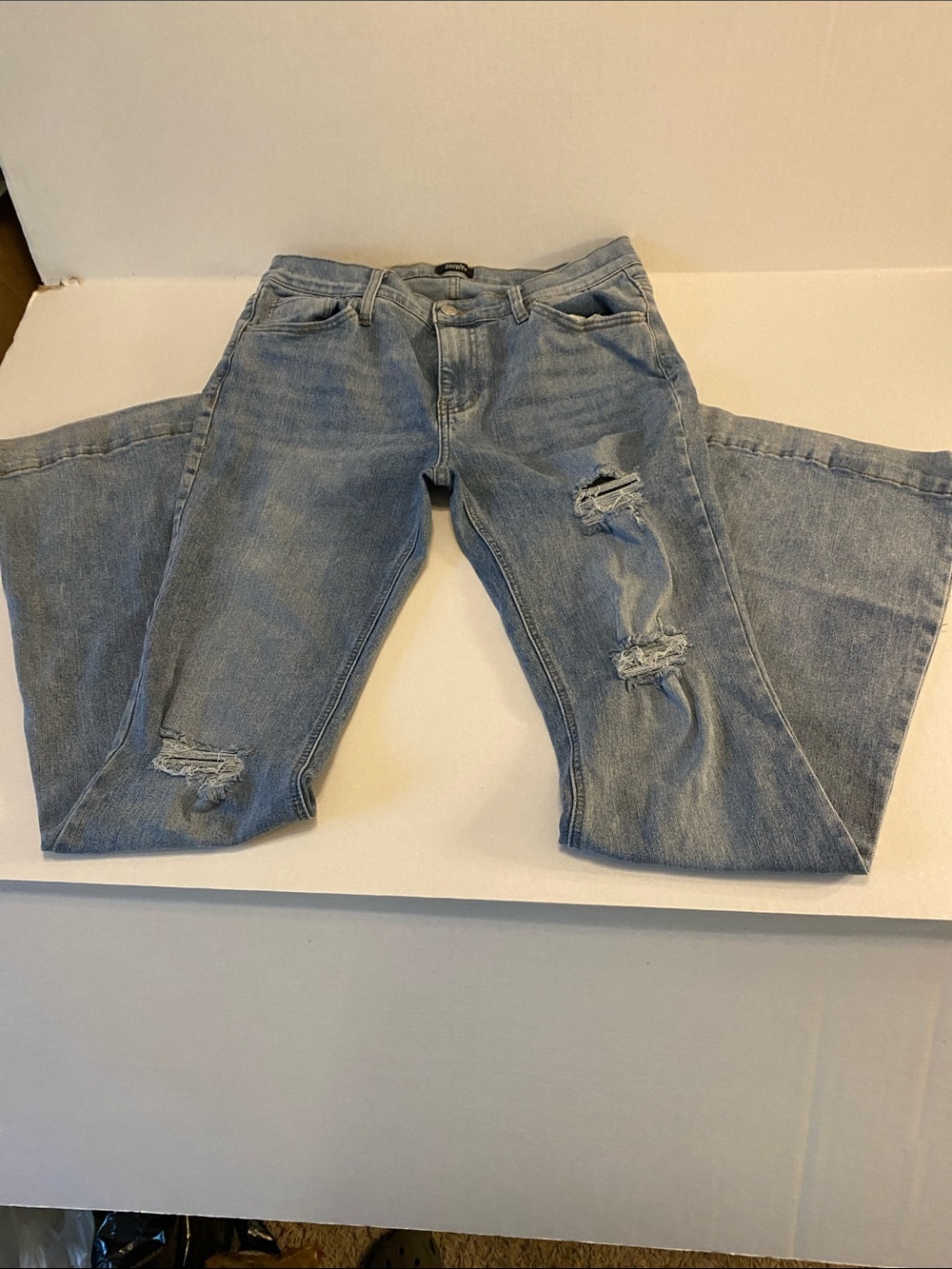 Distressed Light Blue Wide-Leg Jeans